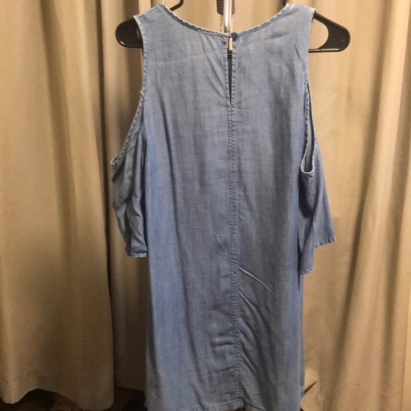 Francesca’s Denim Cold Shoulder Shift Dress - Picture 2 of 3
